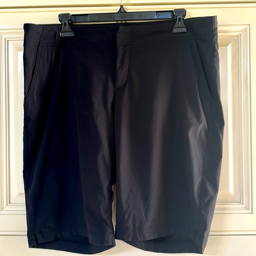 Columbia Women’s Climber Canyon Short, Size 14, Black